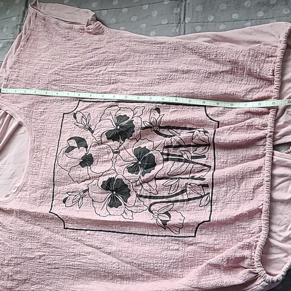 Arianna by Howard's Purple Knit and Linen Framed Pansy Flowers Top Size X-Large - Picture 10 of 10